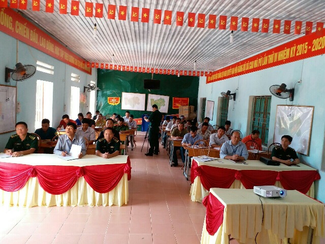 Bộ đội Biên phòng Hà Giang phối hợp với phòng Tư pháp huyện Quản Bạ tuyên truyền pháp luật cho cán bộ và nhân dân xã Cao Mã Pờ